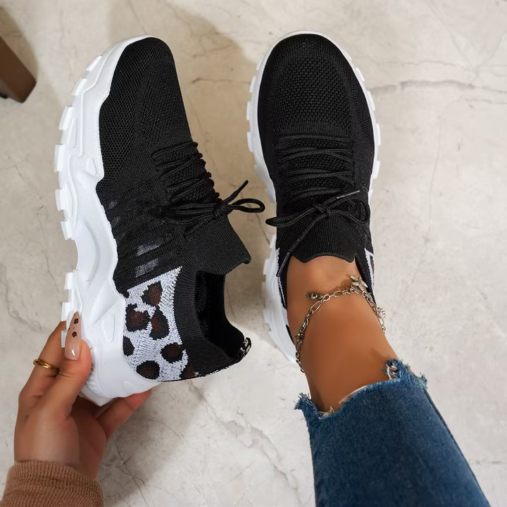Sienna™ | Women's Breathable Chunky Sole Lace-Up Sneakers