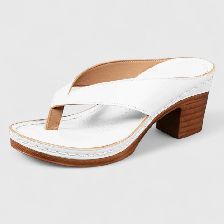 Tindra™ | Women's Leather Block Heel Thong Sandals