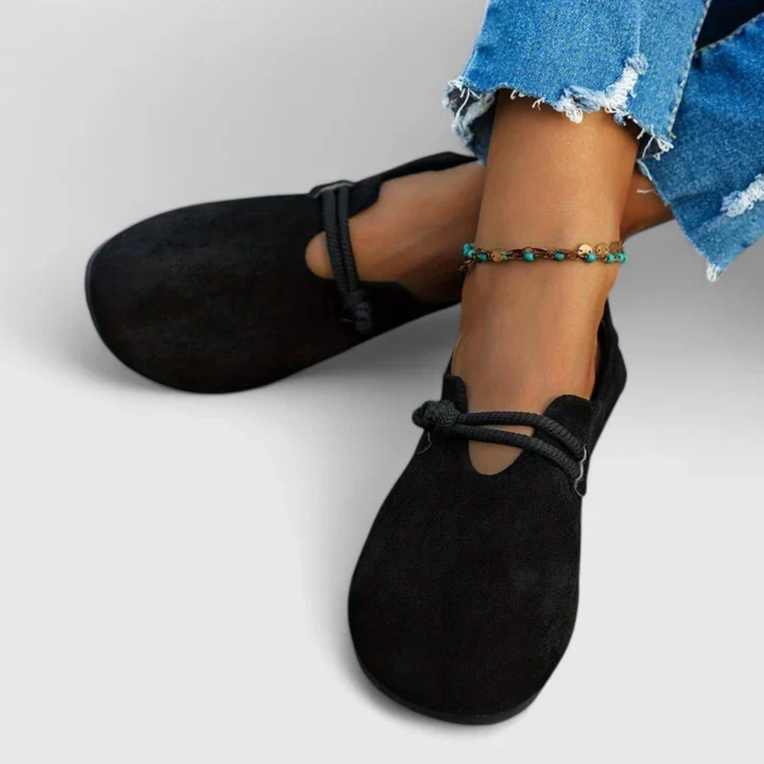 Tindra™ | Women's Suede Slip-On Flats
