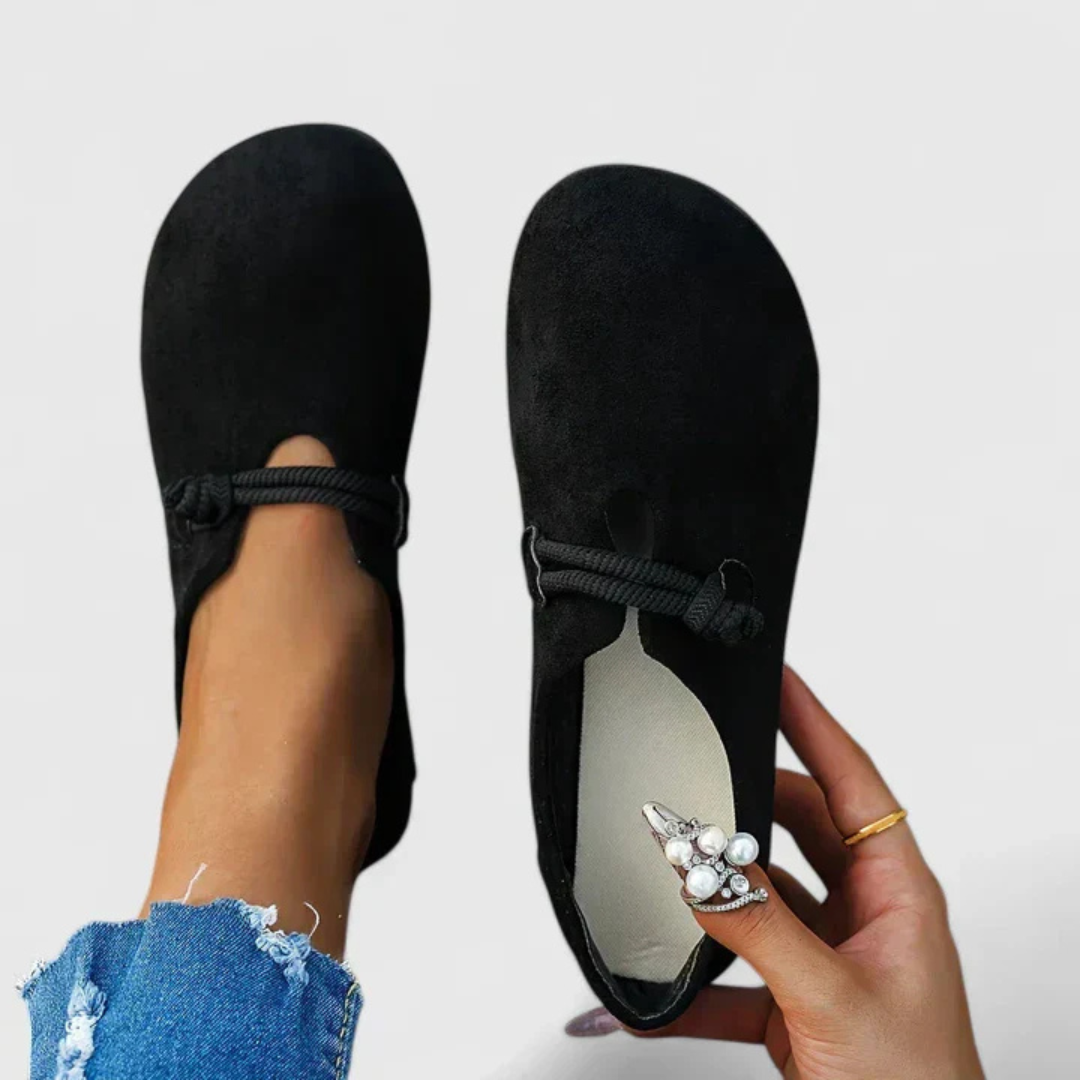 Tindra™ | Women's Suede Slip-On Flats