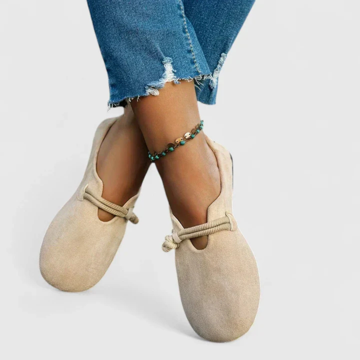 Tindra™ | Women's Suede Slip-On Flats