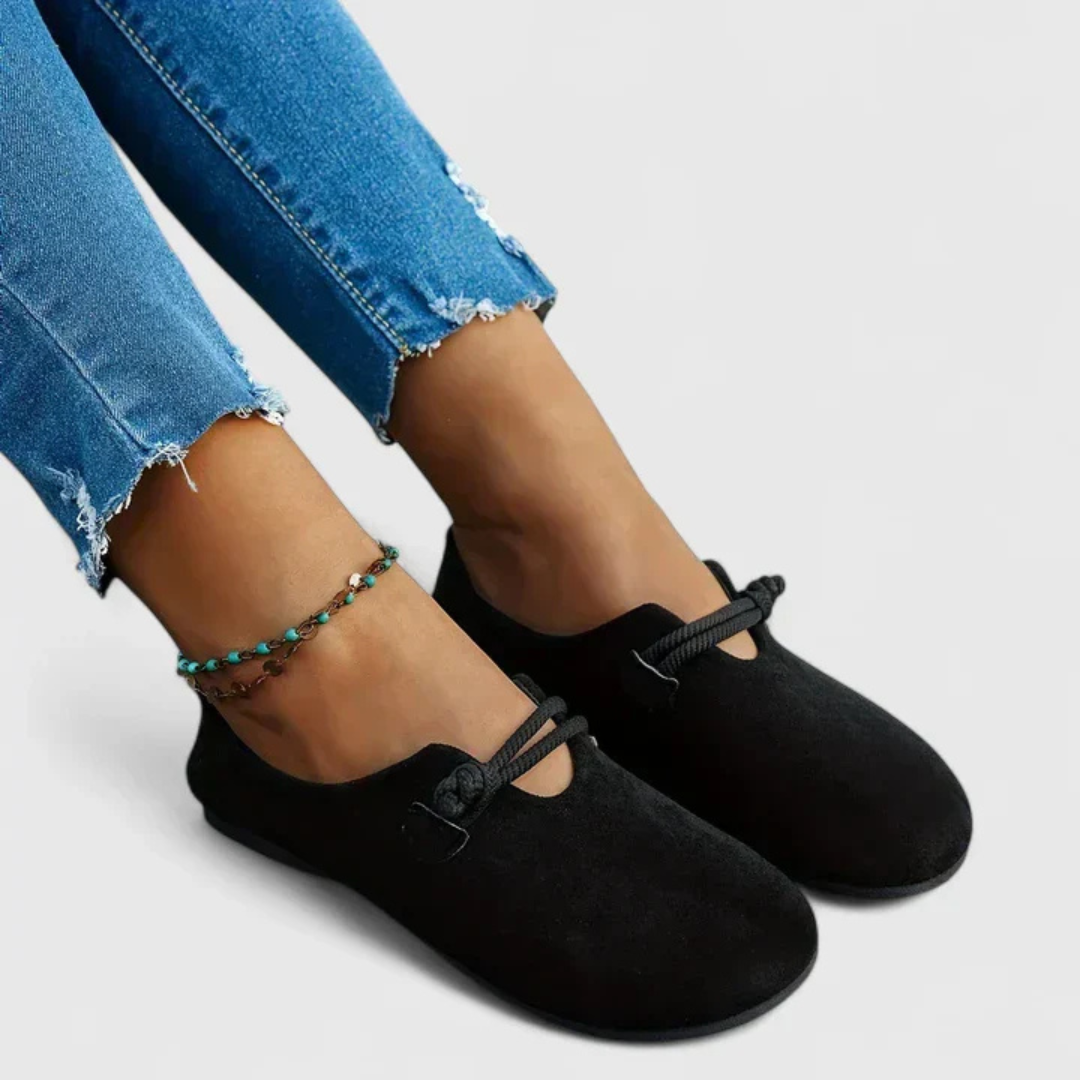 Tindra™ | Women's Suede Slip-On Flats